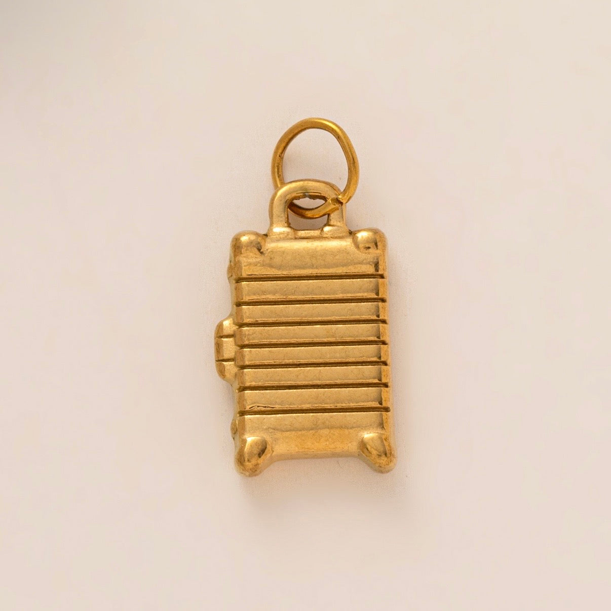 Suitcase charm