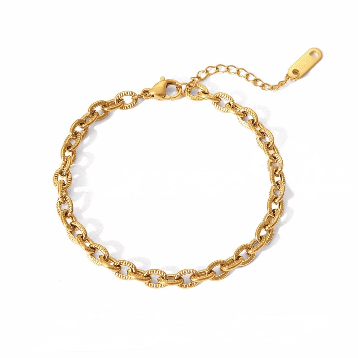 Link charm bracelet