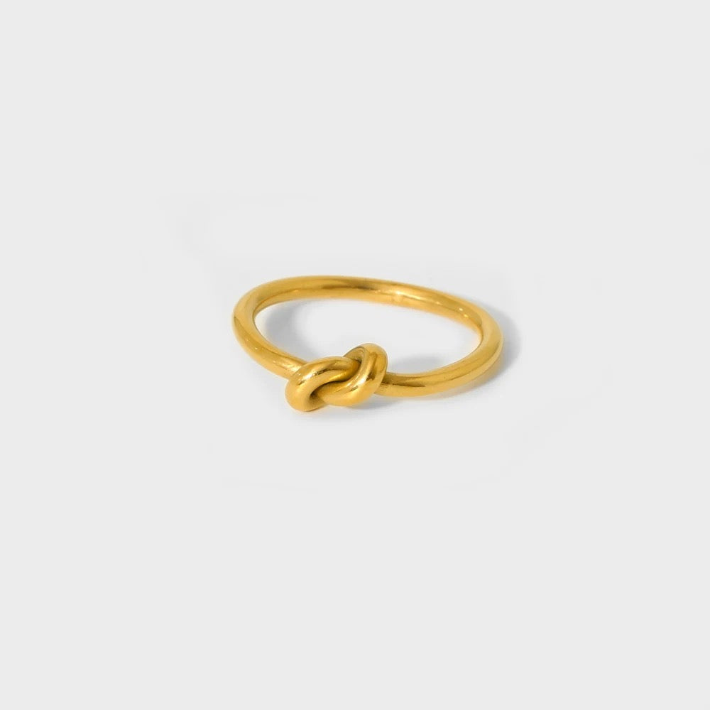 Knot Ring