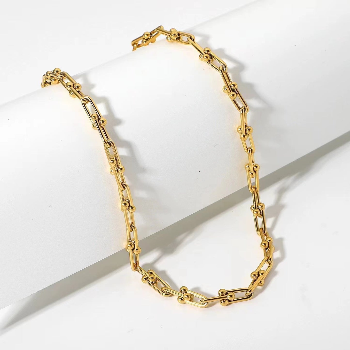 Dubai necklace