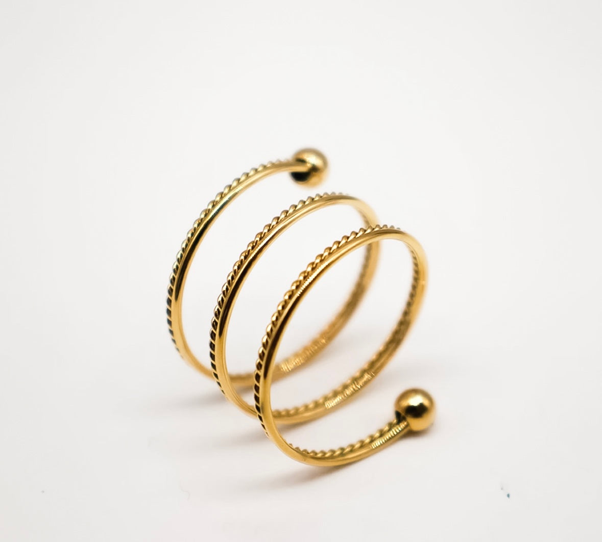Charmora Ring