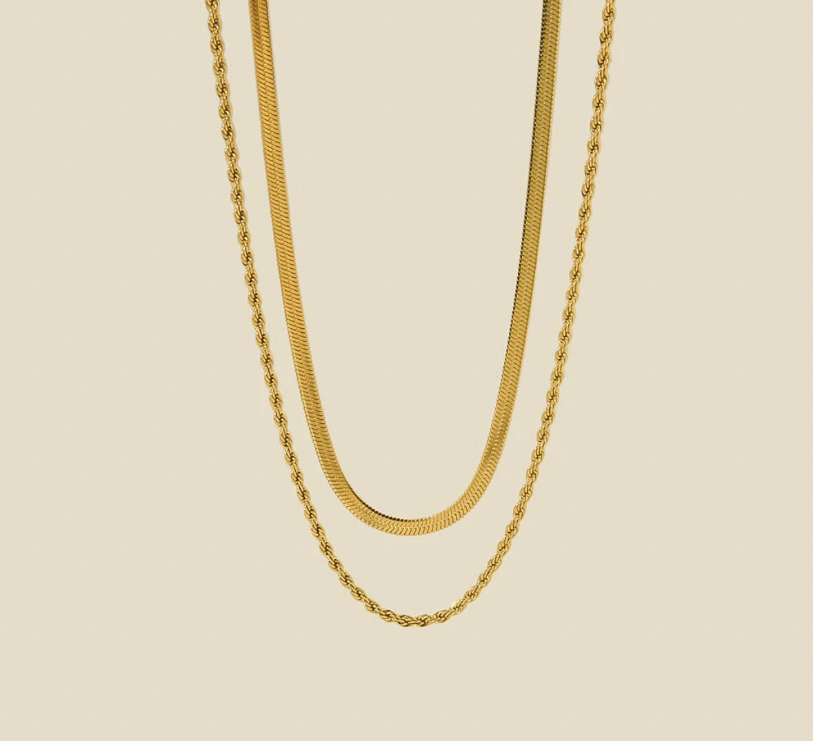 Velvexa Necklace
