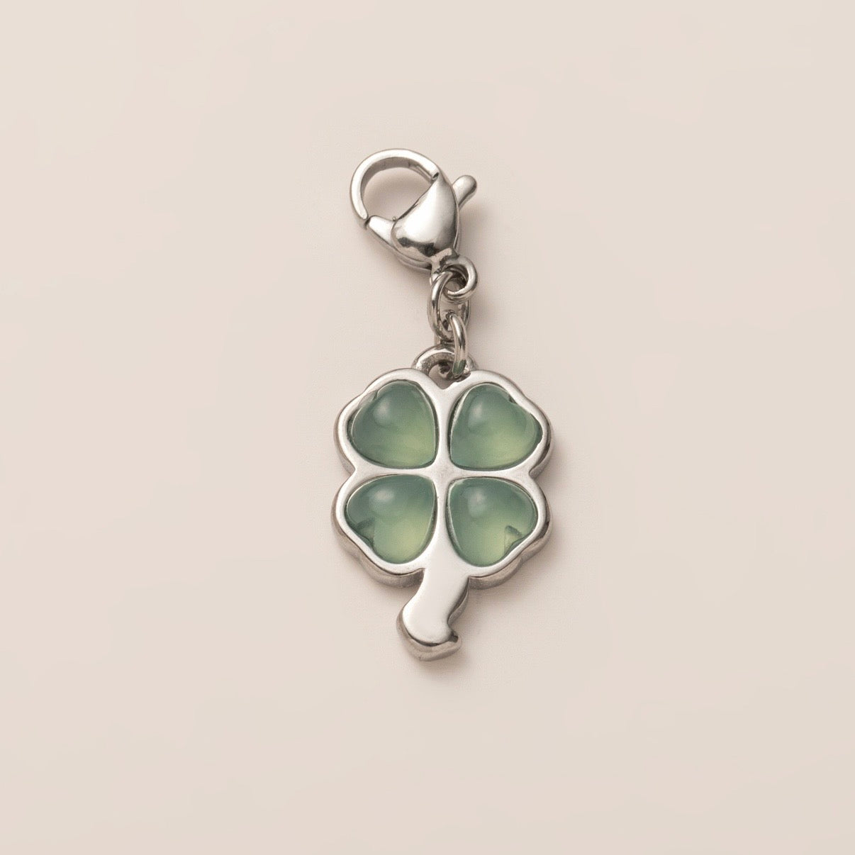 Clover bubble charm