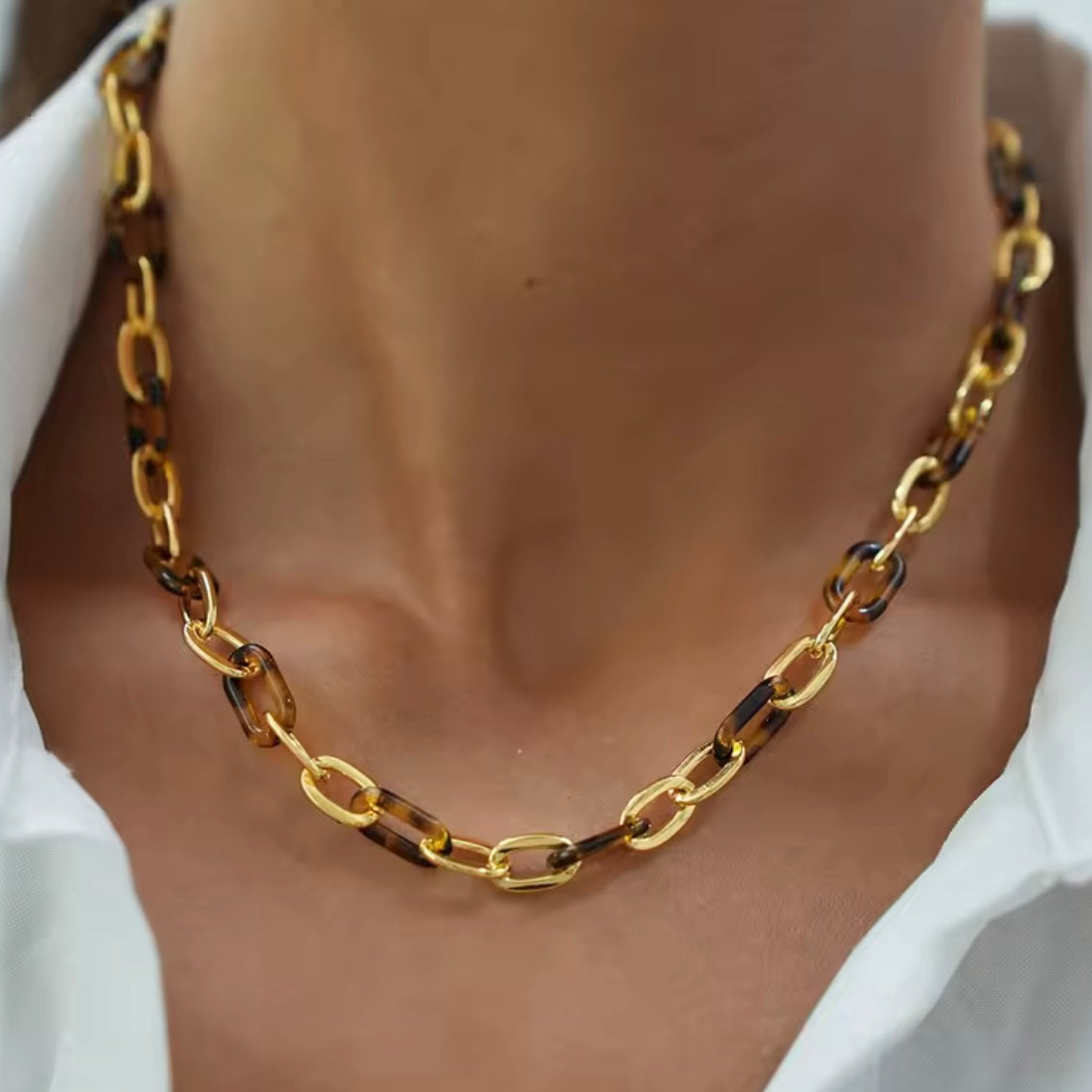 Tortoise paperclip Necklace