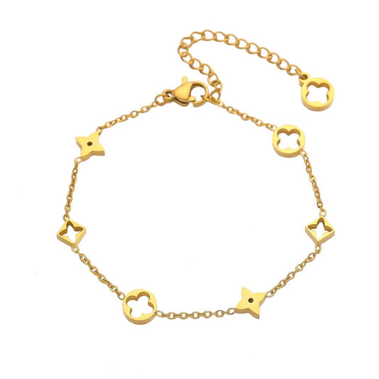 Clover bracelet