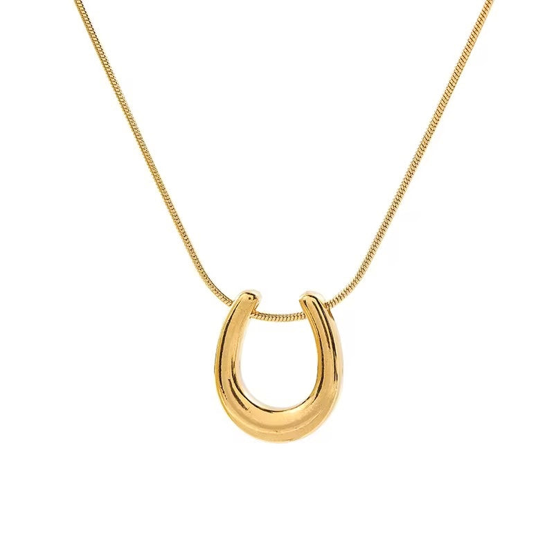Elle Necklace