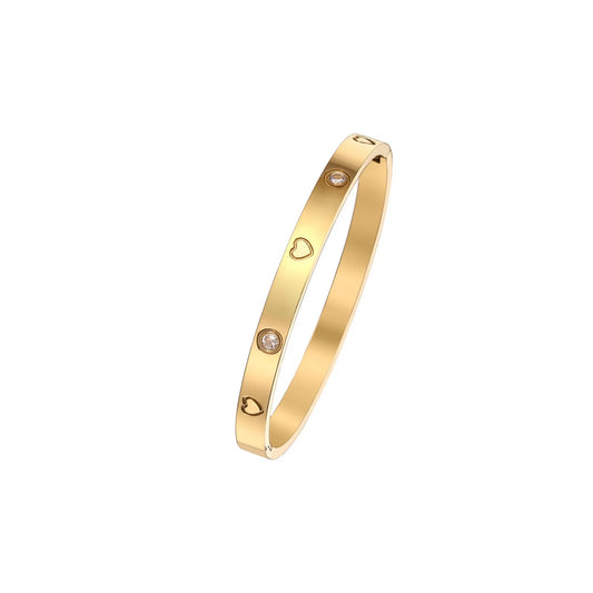 Heart bangle